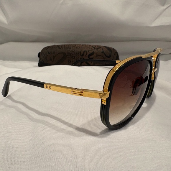 NEW! DITA MACH-TWO DRX-2031B BLACK & WELLOW GOLD FRAME 100% AUTHENTIC - Picture 3 of 8